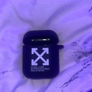 Air pod case (first generation)